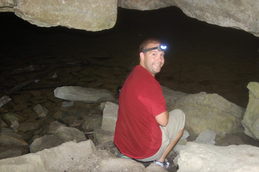 geocaching in niagara falls cave mine