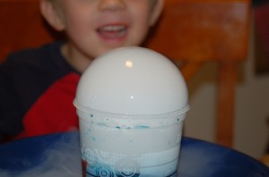 dry ice bubbles science experiment