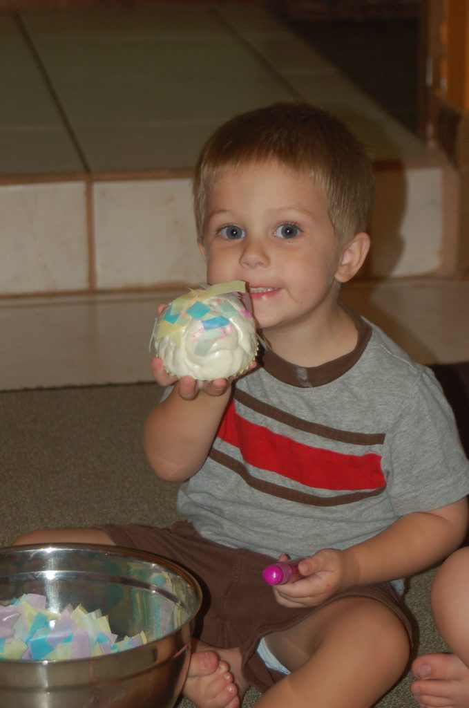 cupcake craft with foam insulation