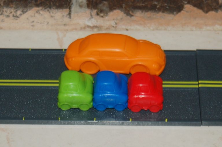 Measuring Motors Math Activity Set by Learning Resources