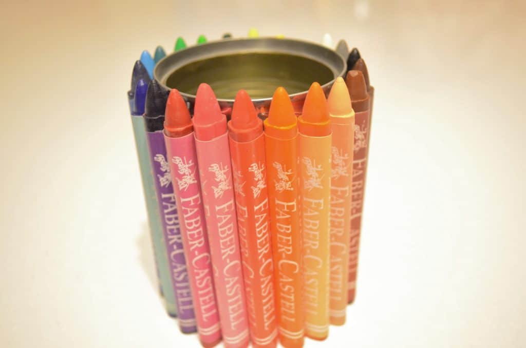 Creative Crayon Caddy Recycled Craft