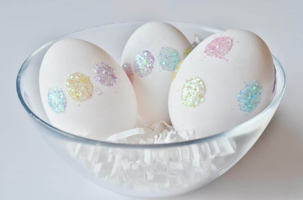 Glue Dots Easter Egg Craft