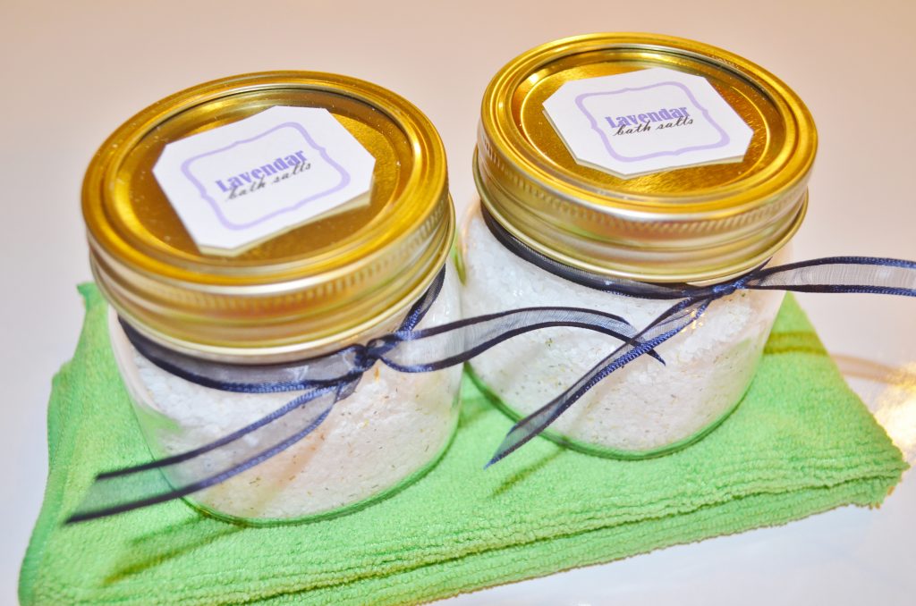 DIY Homemade Natural Lavender & Chamomile Bath Salts