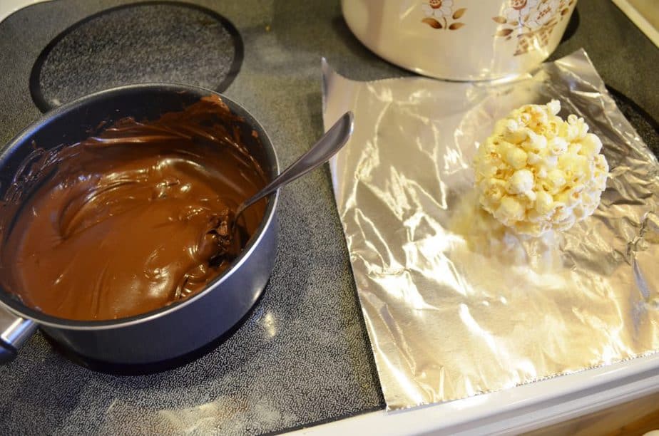 homemade popcorn balls