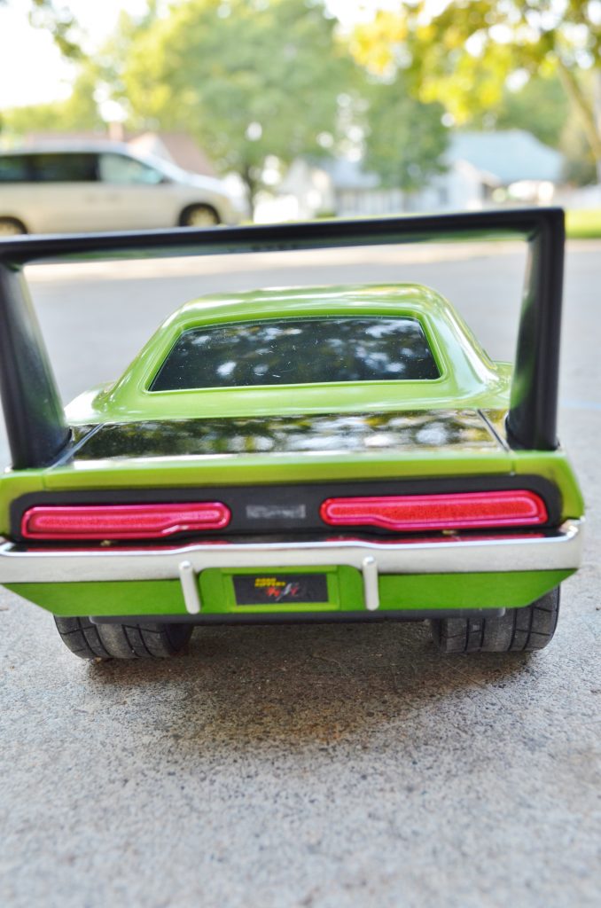 Toy State RC Road Rippers Motor Muscle Car