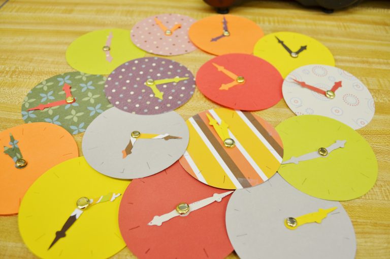 Easy and Creative Die Cut Common Core Projects for Teachers