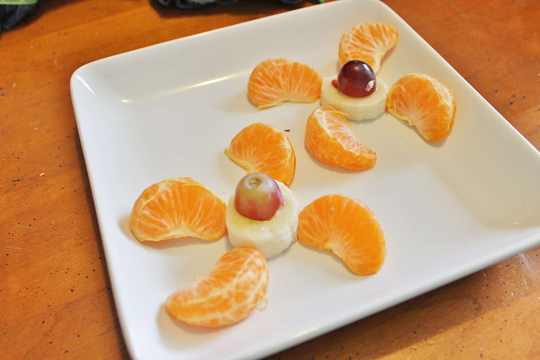 fruit airplane propellers snack - amelia earhart lesson