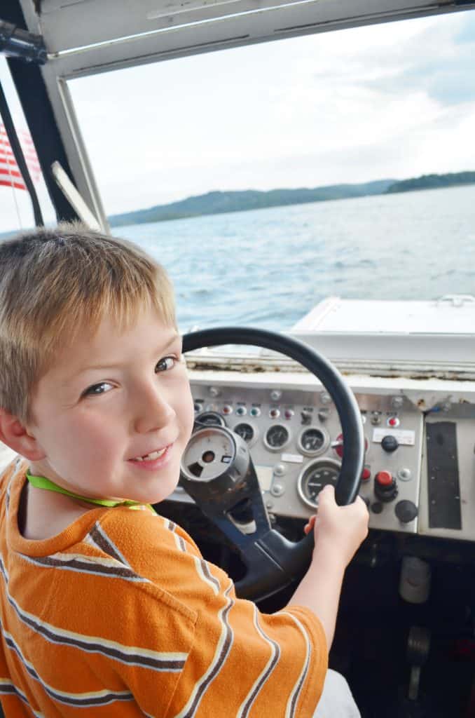 child driving ride the ducks branson MO