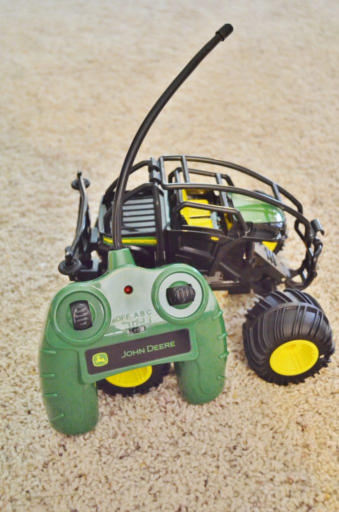 john deere RC gator kids toy review