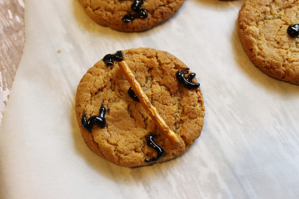 einstein compass cookie