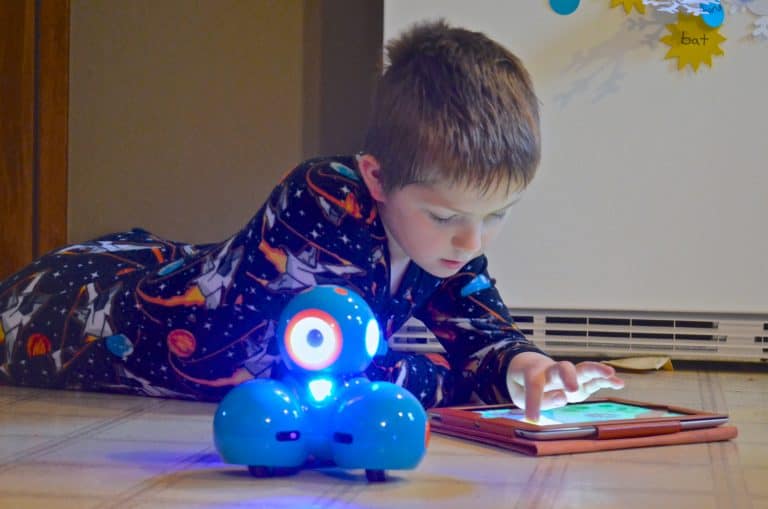 Intro to Coding with Dash & Dot Robots for Kids (made by Wonder Workshop)