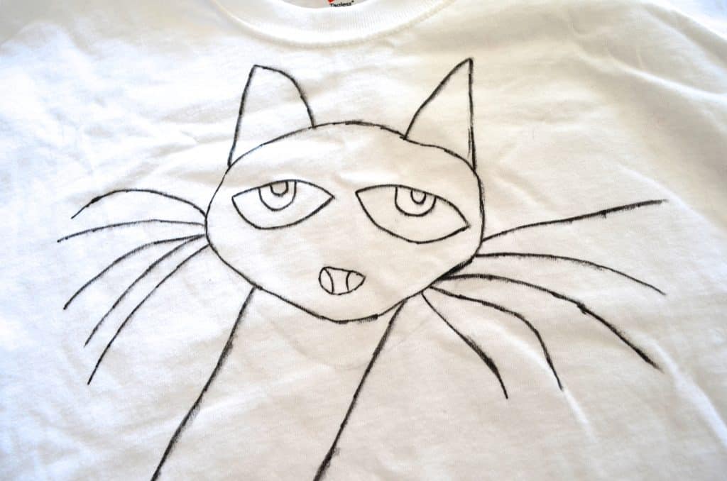 hand drawn pete the cat on a white tshirt