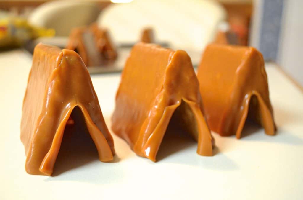 camping party tents of caramel snack