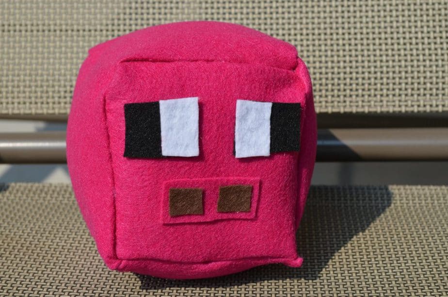 DIY Minecraft Pig Plush - NO SEW Tutorial