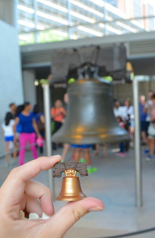 Liberty Bell and USA Presidents TOOB Safari Ltd