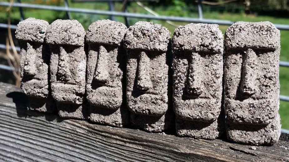 Mini Moai Easter Island Statues  Easter island statues, Easter island,  Easter art project