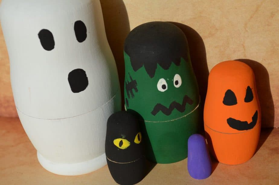 DIY Halloween Nesting Dolls Craft