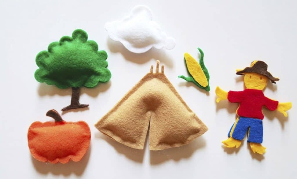 felt fall play