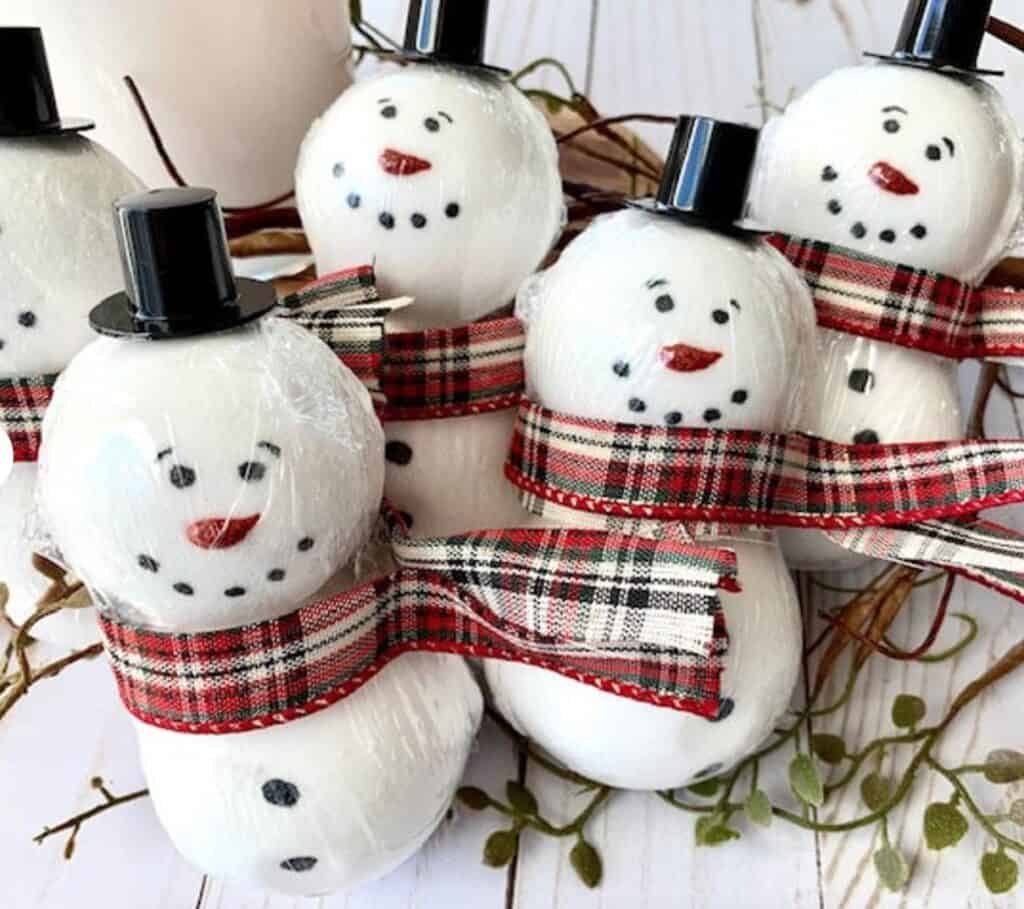 snowman bath gift