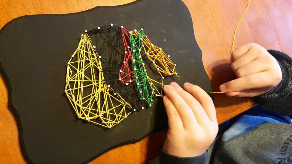 DIY Sports Team String Art Craft - Chicago Blackhawks