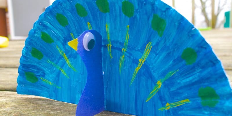 peacock paper plate craft for kids