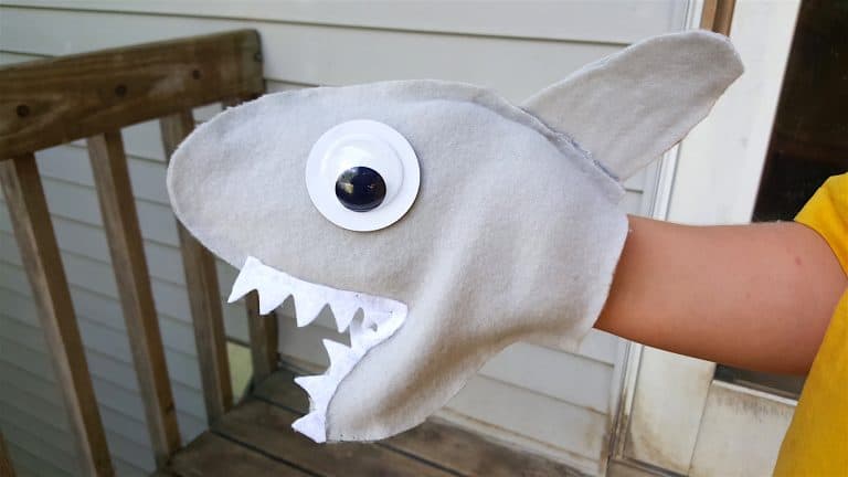 NO SEW Shark Puppet Craft Tutorial for Shark Week