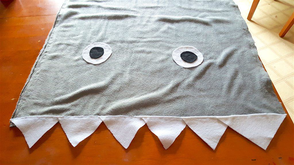 Make Your Own No Sew Shark Blanket Tutorial