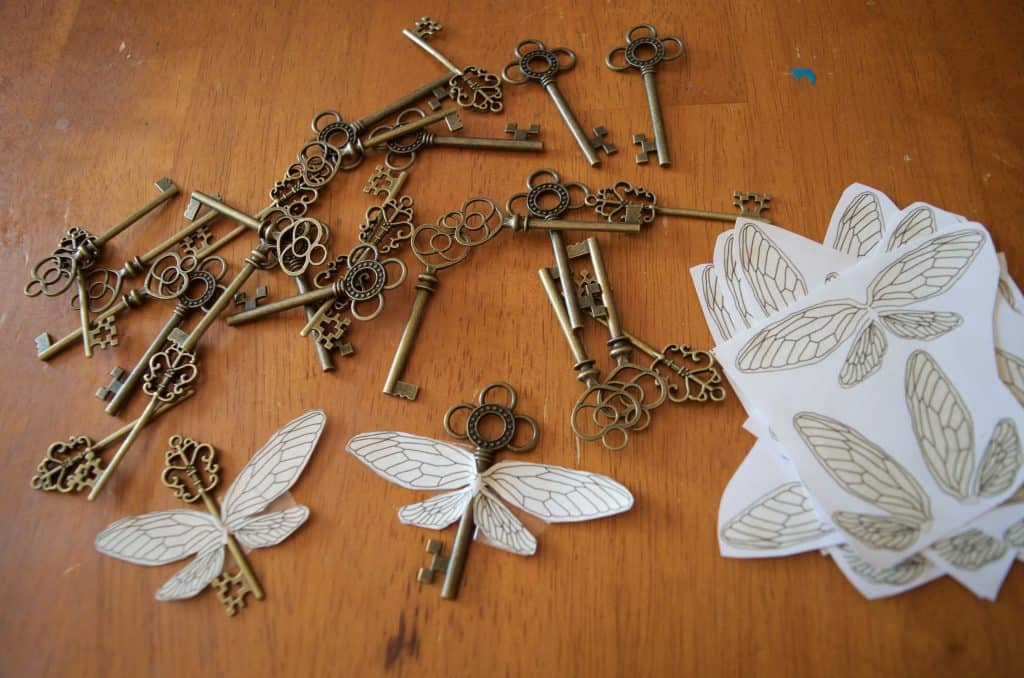 DIY Harry Potter flying keys