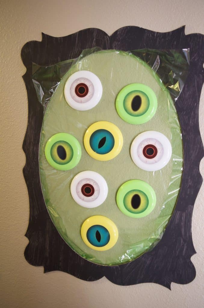 kid friendly spooky halloween eyeball picture frame