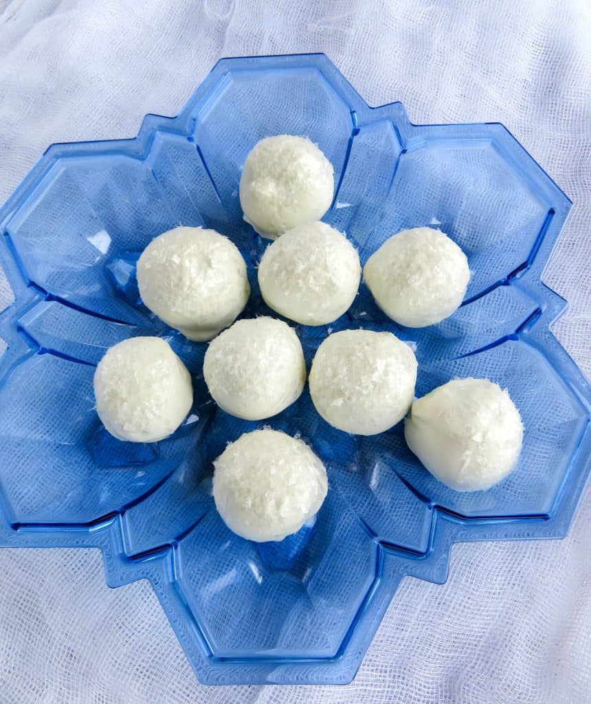 Winter Snowball Cake Recipe