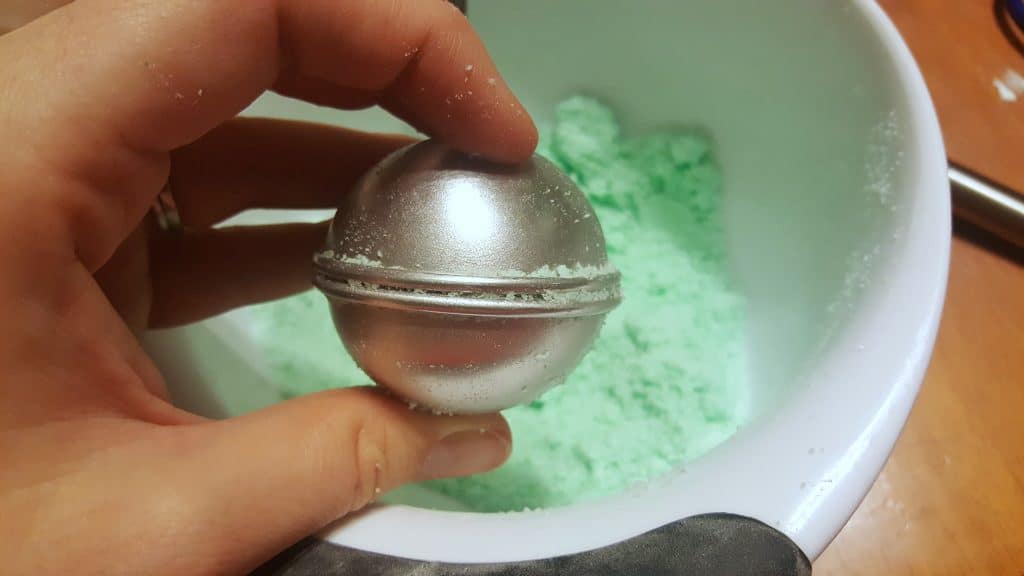 Make Your Own Bath Bomb Ornaments Tutorial