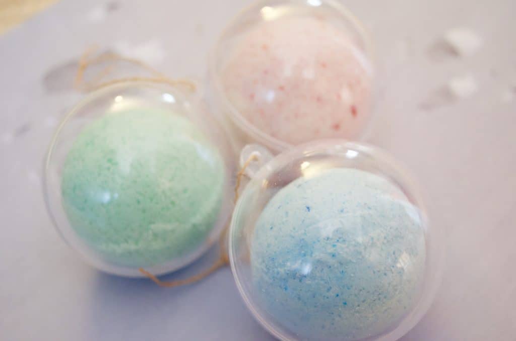 Make Your Own Bath Bomb Ornaments Tutorial