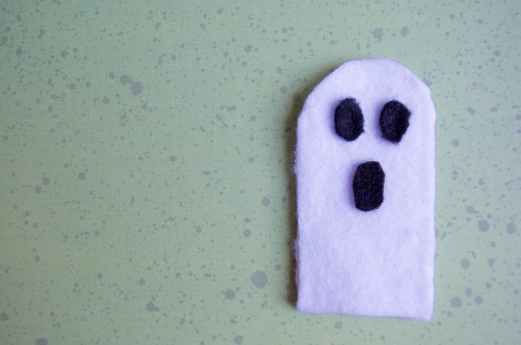 Ghost No Sew Felt Finger Puppets Tutorial