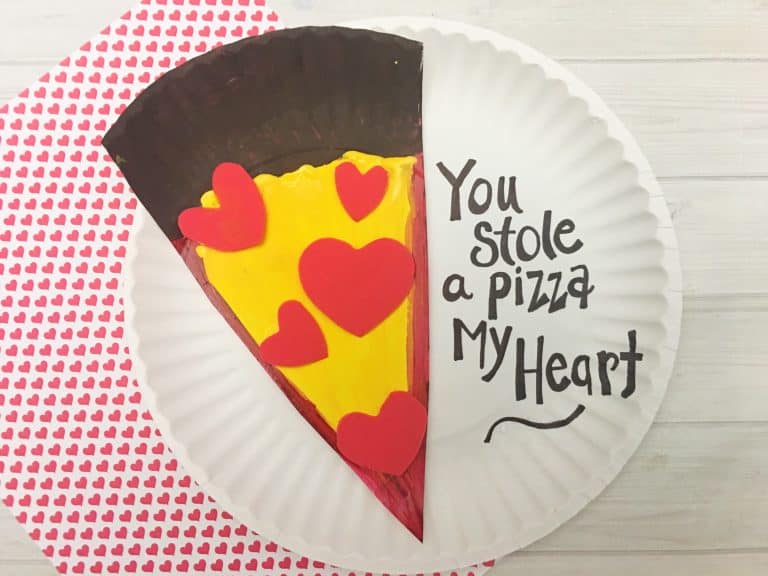 Valentine’s Day Pizza Paper Plate Craft for Kids Tutorial