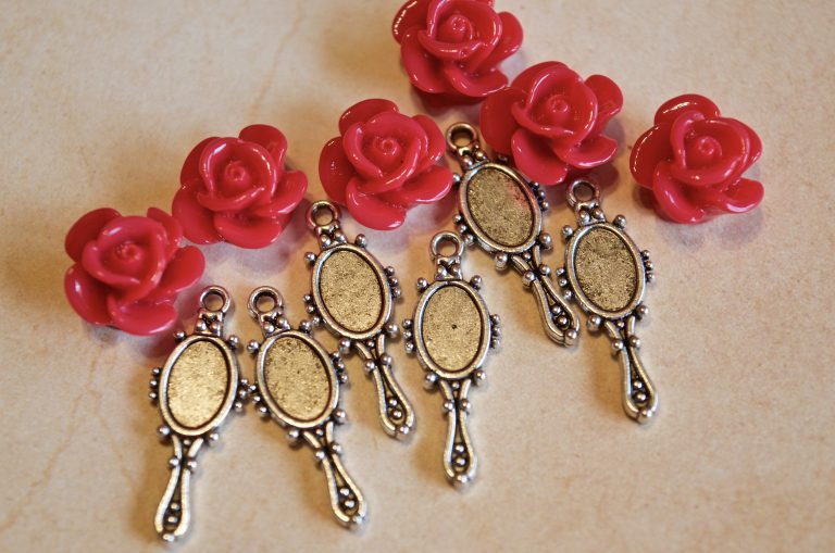 DIY Belle Inspired Beauty & the Beast Jewelry Tutorial