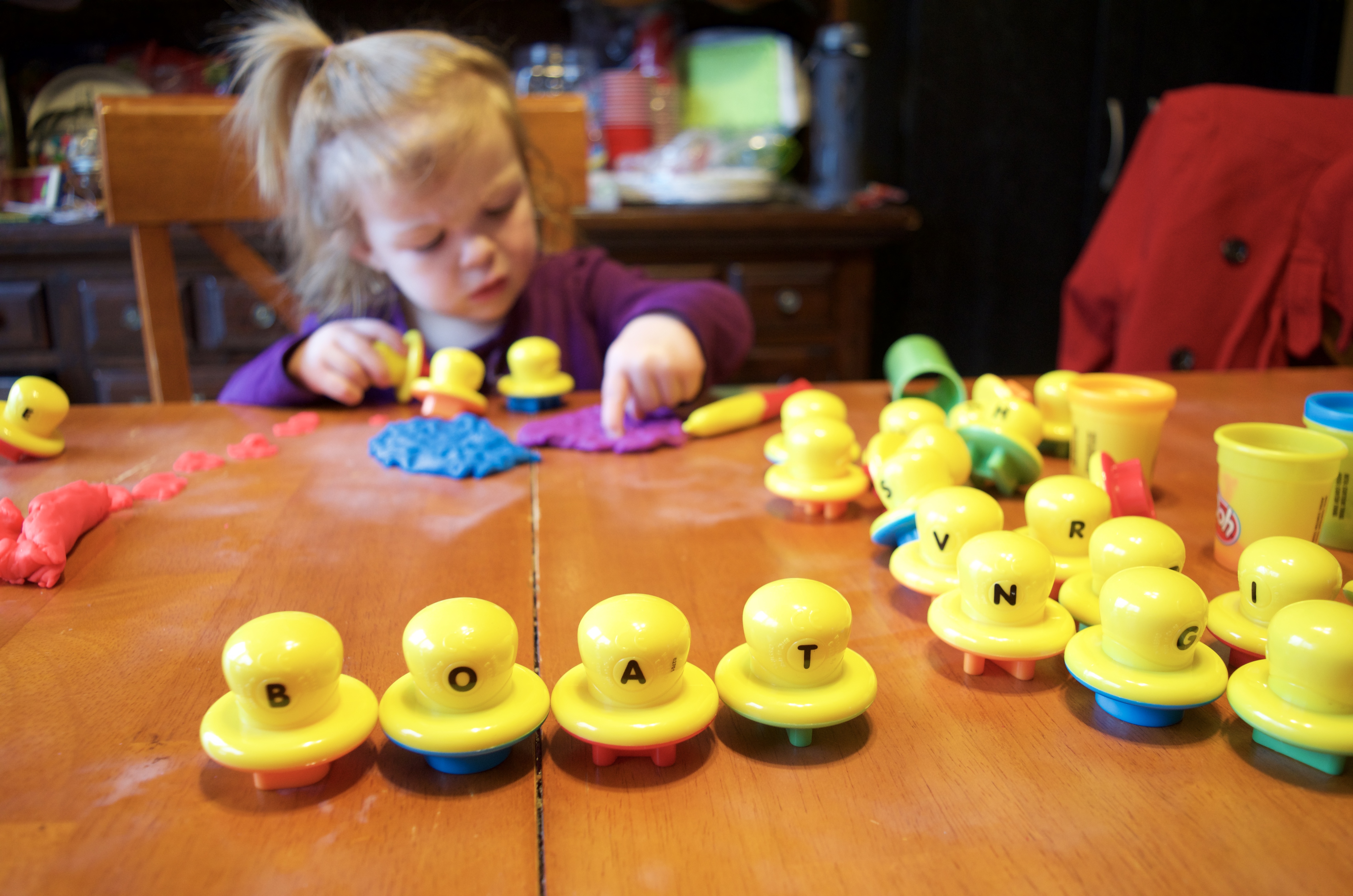 PLAY-DOH Shape and Learn Letters and Language Set for Kids