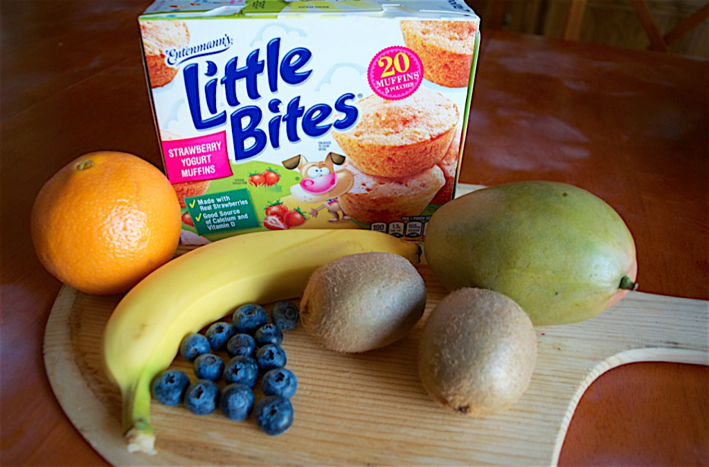 Pre-Pack Frozen Fruit Smoothies Recipe + Entenmann's Little Bites Muffins