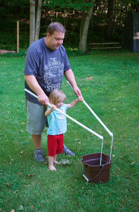 DIY GIANT Bubbles Recipe + Bubble Crafts for ALL Ages