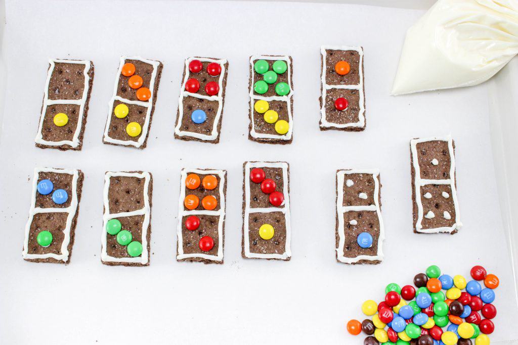 Make Math Fun with Dominoes Graham Crackers Recipe