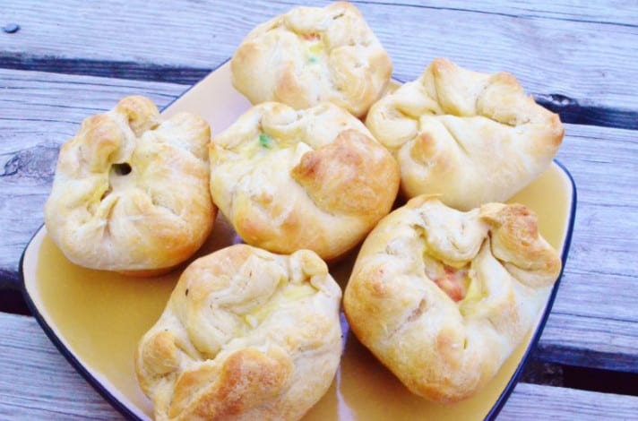 Chicken Pot Pie Puffs 