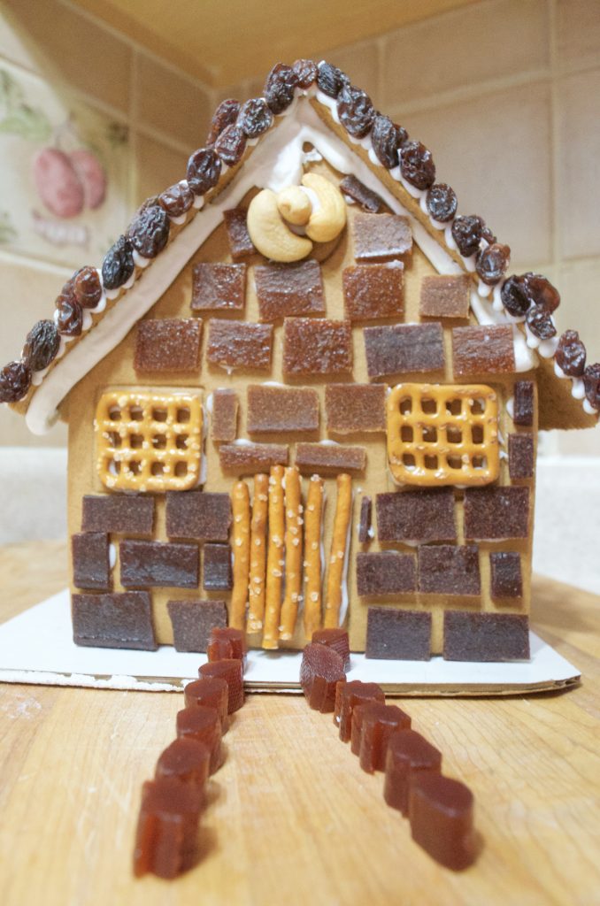 Delicious Candy Alternatives to Decorate Your Gingerbread House