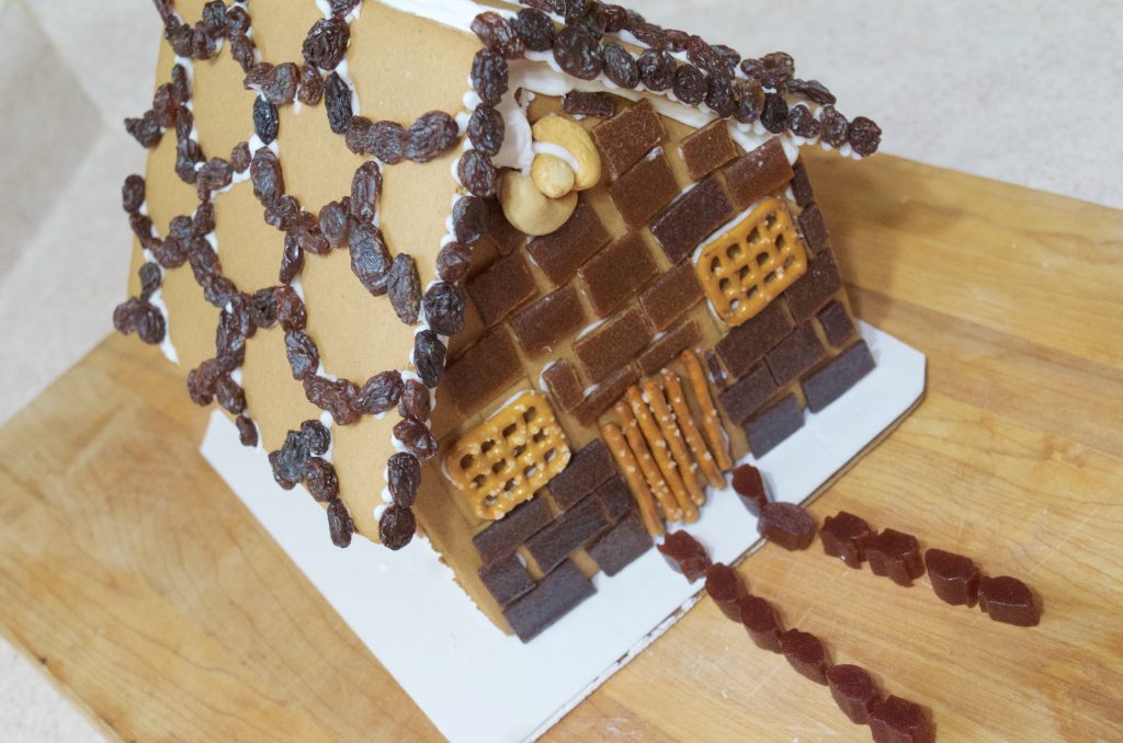 Delicious Candy Alternatives to Decorate Your Gingerbread House