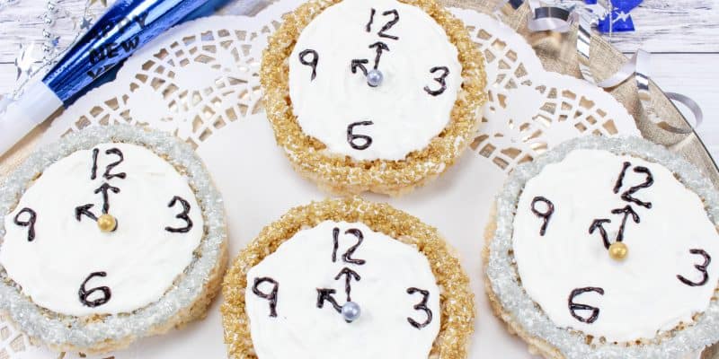 Learn Time with this New Year's Clock Rice Krispy Treat Tutorial