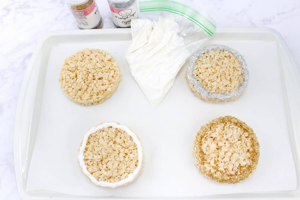 Learn Time with this New Year's Clock Rice Krispy Treat Tutorial