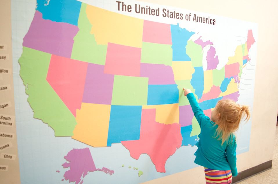 Ways to Use an Interactive Fathead USA Map Decal for Learning