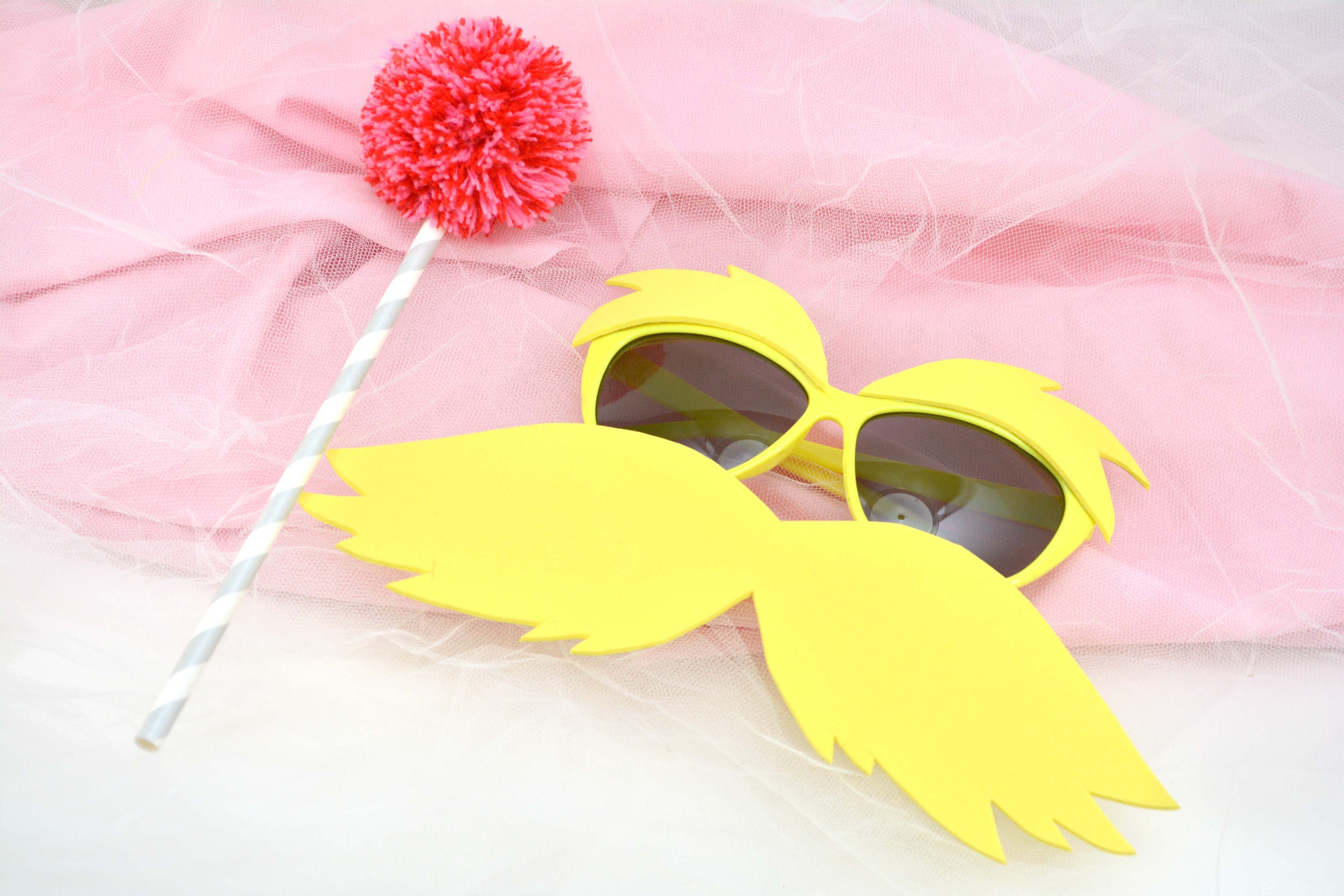 how-to-make-your-own-diy-dr-seuss-inspired-lorax-costume-tutorial