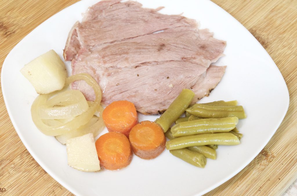 Simple & Tasty Pot Roast Recipe Dinner for the Family