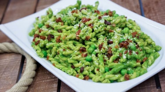 green pesto pasta at disneyland