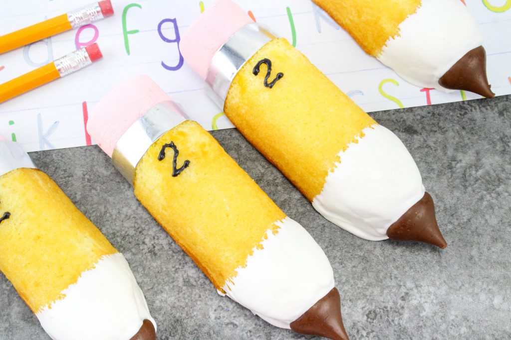 Pencil Twinkies Back to School recipe