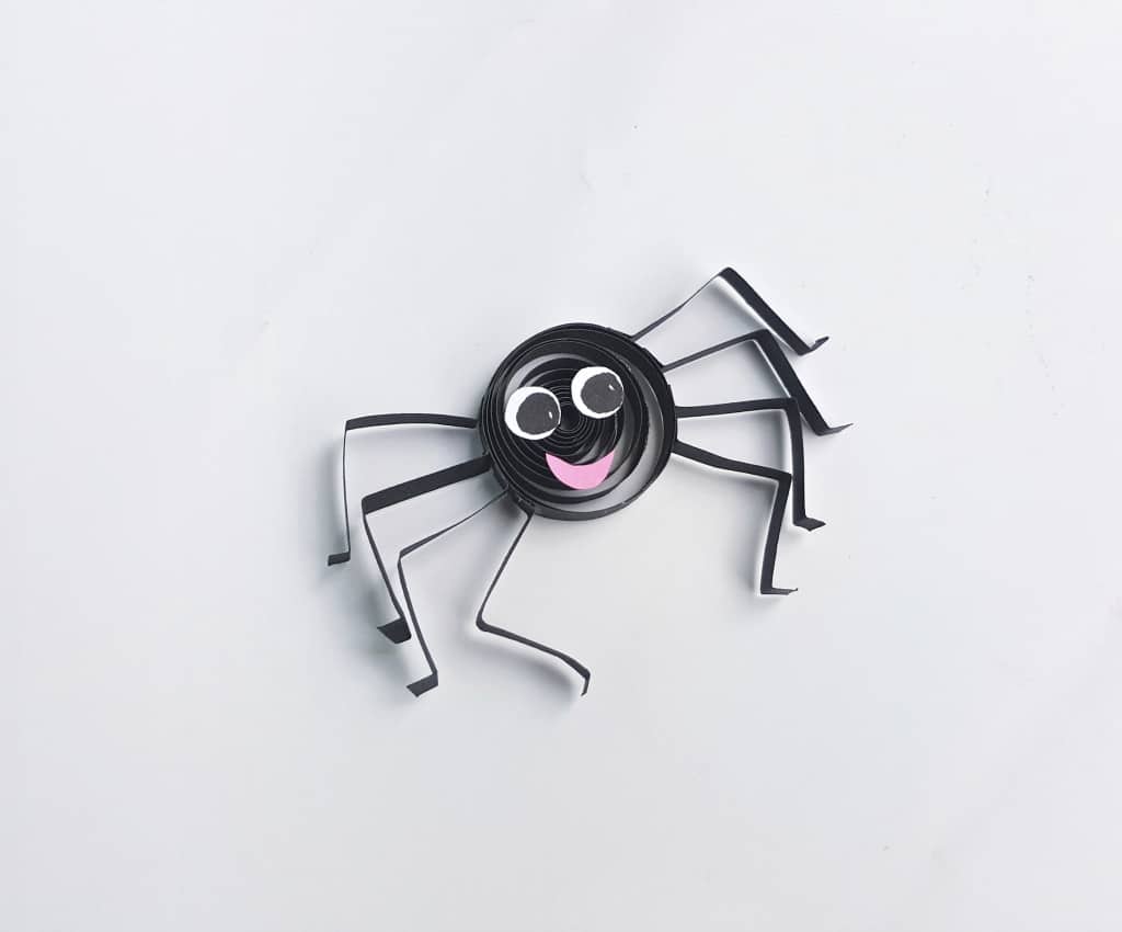 paper quilled spider